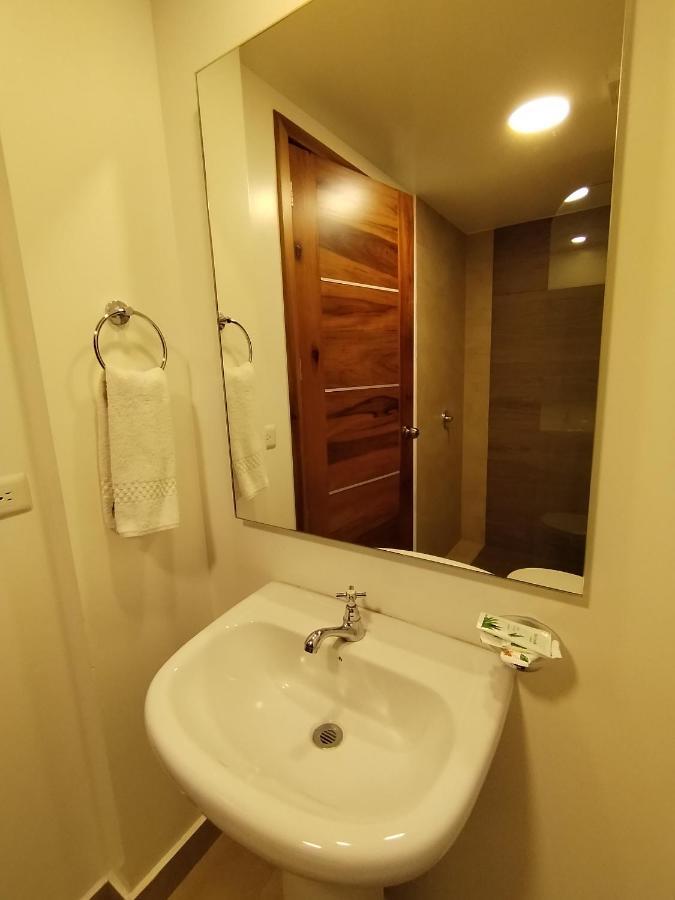 Airos Hotel Baños Exteriör bild